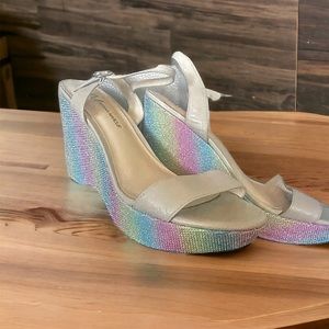 Neiman Marcus Rhinestone Wedges Sandals sz 9 New